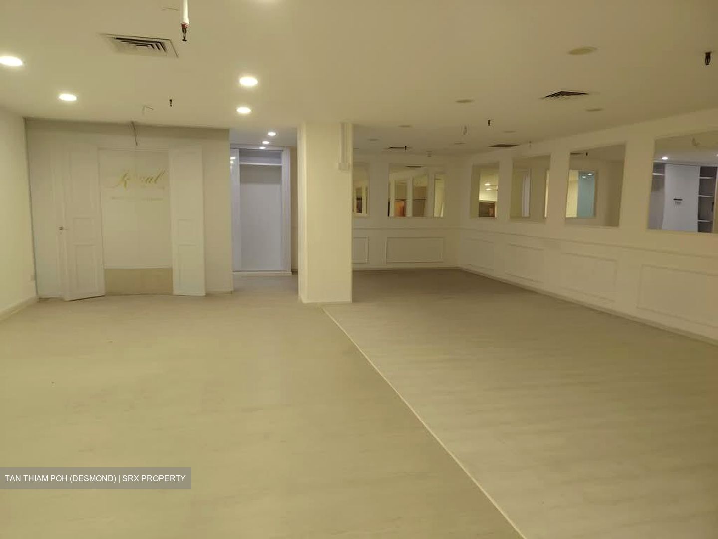 Katong Shopping Centre (D15), Retail #573437491